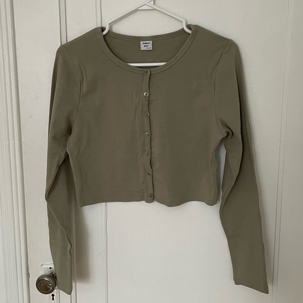 Sunday Best Aritzia Apple Long Sleeve Top
